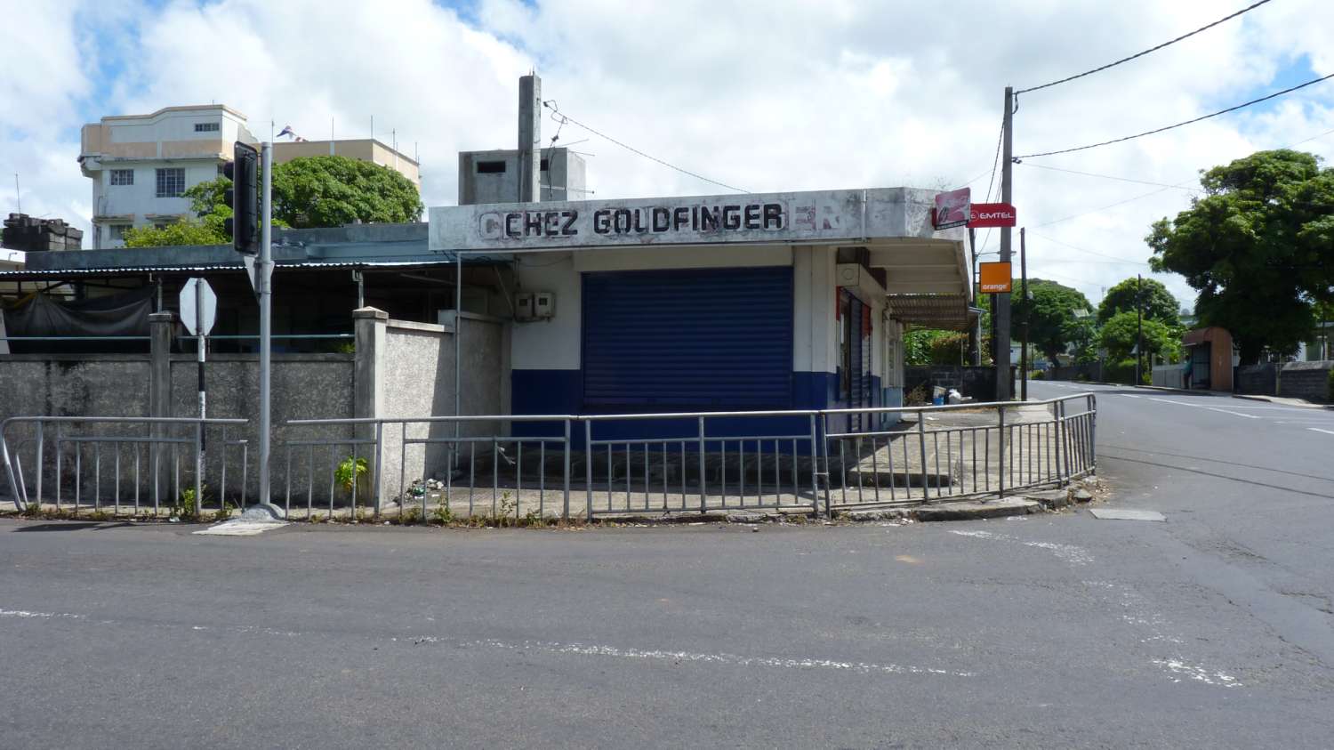 Saint Julien Outremer